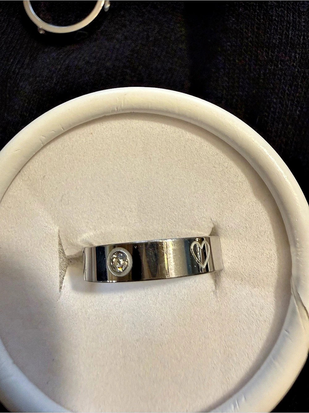 Size 7  Silver-Tone Engraved Ring with crystals and hearts !  Stylish and tren